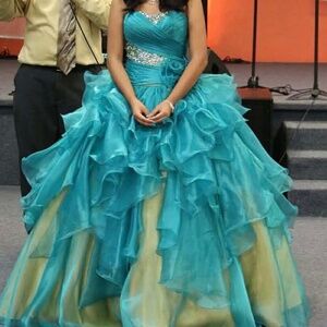 Quinceanera dress, green full ball gown , blue wedding gown.